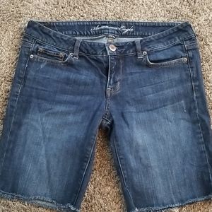 American eagle cut off jean shorts size 10